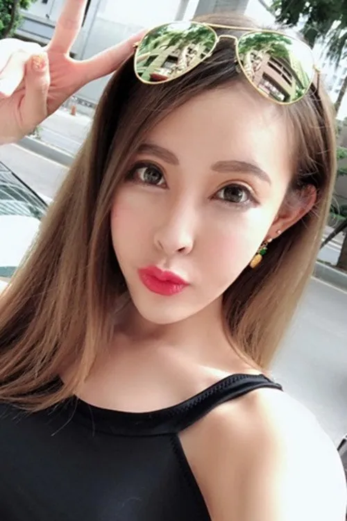 年代情感剧春山可望海报